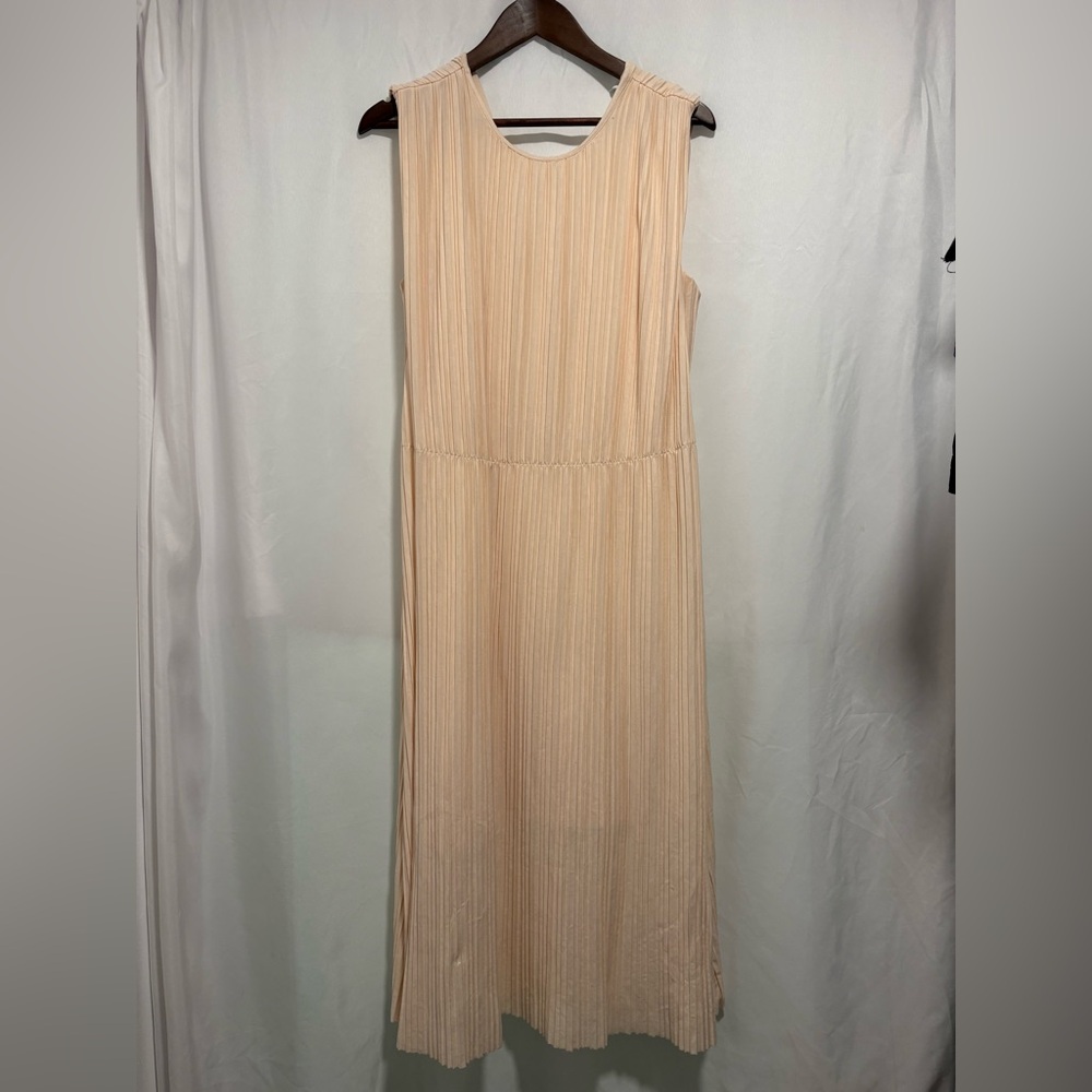 & Other Stories Pleated Dress Peach Midi Feminine Flowy Size 8 READ